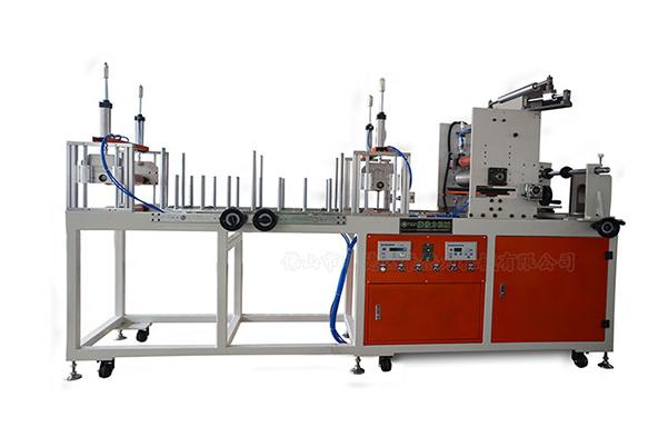 包覆機(jī)特點